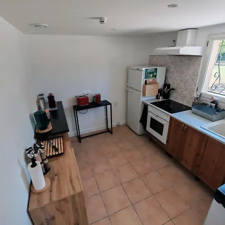 Mas De La Maleroubine Nimes